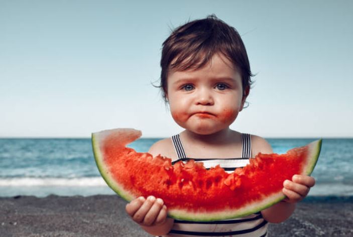Summer Smiles Are Here! Healthy Beach Snacks for a Bright, Beautiful Smile
